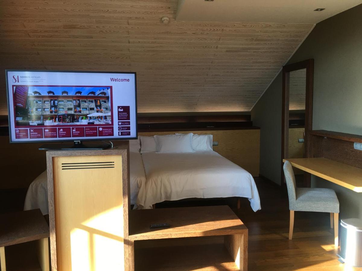 Sommos Hotel Aneto Benasque Εξωτερικό φωτογραφία