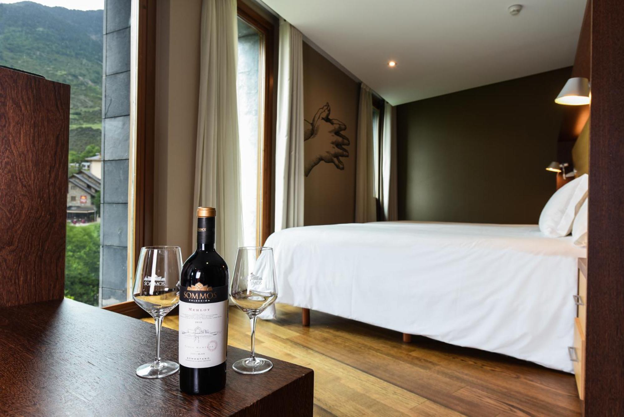 Sommos Hotel Aneto Benasque Εξωτερικό φωτογραφία