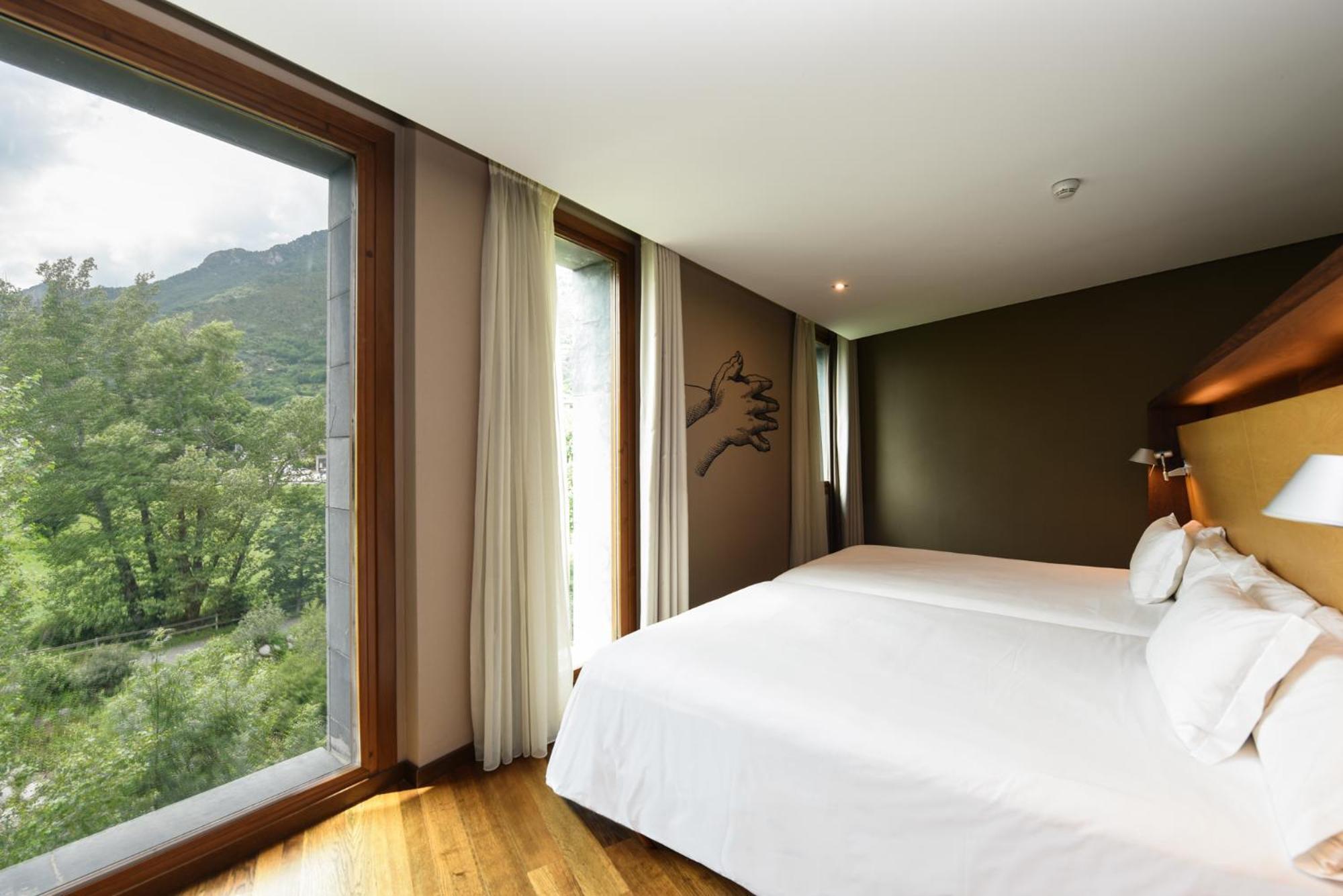 Sommos Hotel Aneto Benasque Δωμάτιο φωτογραφία