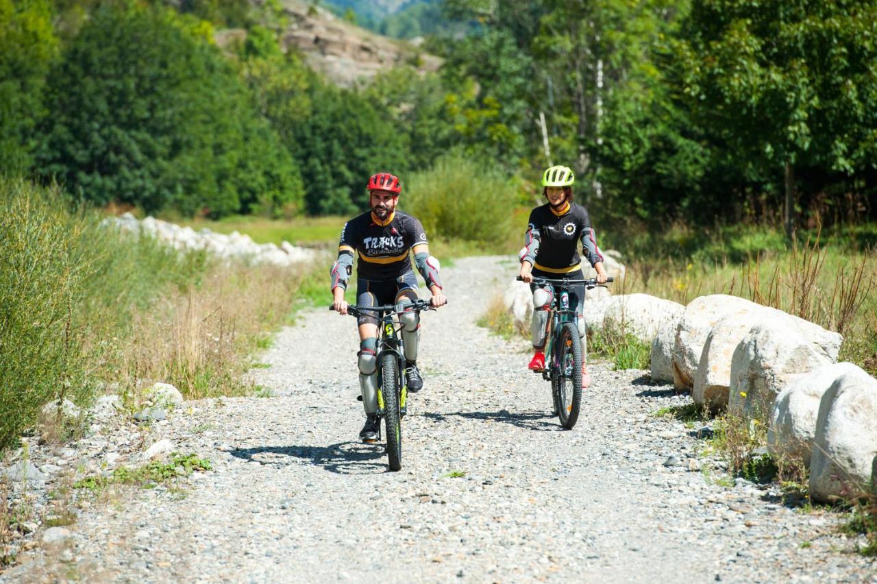 Sommos Hotel Aneto Benasque Εξωτερικό φωτογραφία